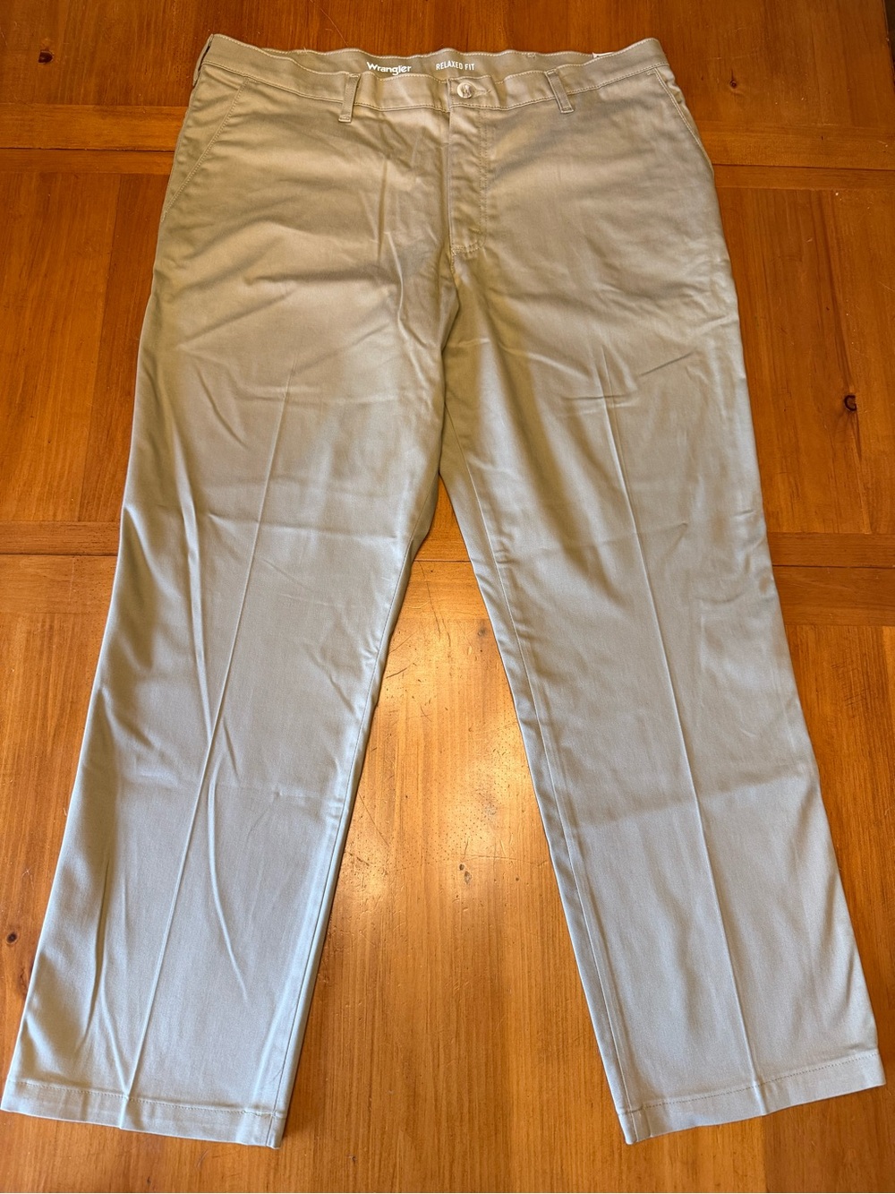 Wrangler Men’s Khaki Tan Chino Pants 38x30